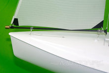 Load image into Gallery viewer, Bancroft Sportsail 550mm (22") Sailboat - RTR