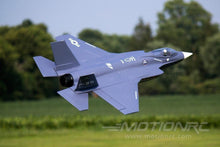 Load image into Gallery viewer, Freewing F-35 Lightning II V2 70mm EDF Thrust Vectoring Jet - PNP