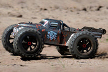 Load image into Gallery viewer, Team Corally Dementor XP 4WD SWB 1/8 Scale Monster Truck - RTR