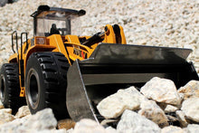 Load image into Gallery viewer, Huina C972M Die-Cast 1/14 Scale Wheel Loader - RTR