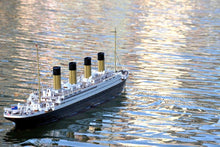 Load image into Gallery viewer, Bancroft RMS Titanic 1/150 Scale 1800mm (70.8") British Liner - RTR

