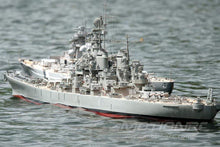 Load image into Gallery viewer, Bancroft USS Missouri 1/150 Scale 1800mm (70.8") USA Battleship - RTR
