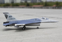 Load image into Gallery viewer, Freewing F-16 Falcon 70mm EDF Thrust Vectoring Jet - PNP
